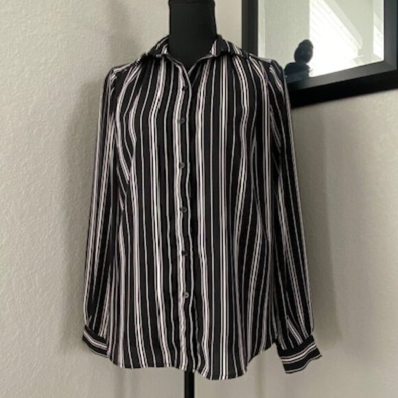 H&M Classic Black White Striped Button Down Shirt Blouse Sz 4 - Picture 3 of 12